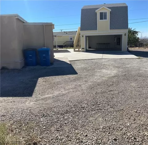 475 Apache Pl, Henderson, NV 89015