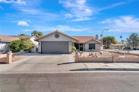 2332 Valleywood St, Henderson, NV 89014