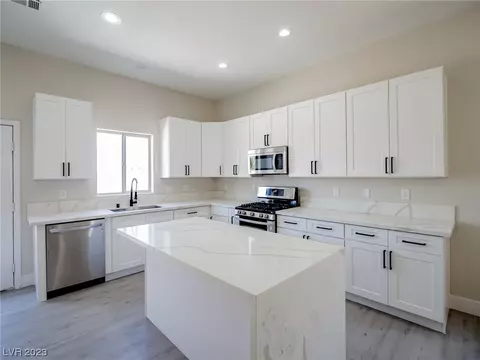 1632 Dwayne Stedman Ave, Las Vegas, NV 89106