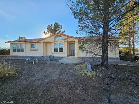 1400 N Royal Ave, Pahrump, NV 89060