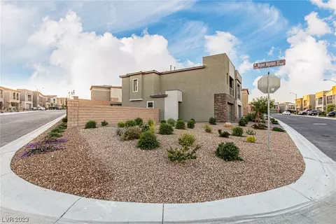 8847 Flora Run Ave, Las Vegas, NV 89166