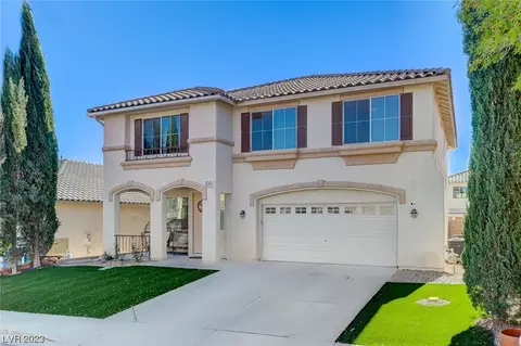 8345 Palace Heights Ave, Las Vegas, NV 89117