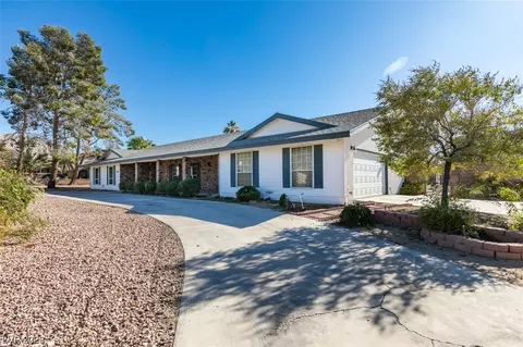 262 Spanish Dr, Las Vegas, NV 89110