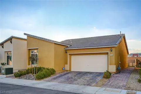7105 Whispering Falls Dr, North Las Vegas, NV 89084