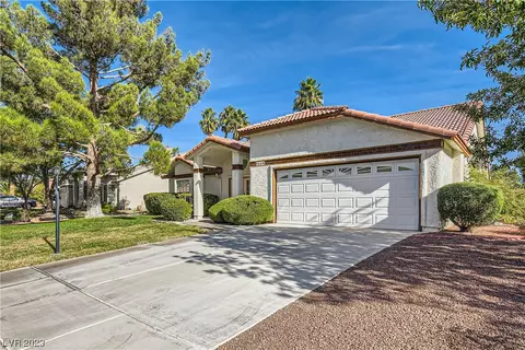 5024 Linkside Dr, Las Vegas, NV 89130