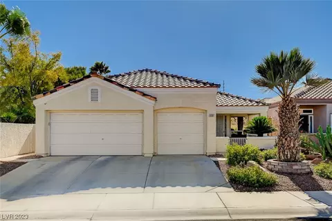 8001 Summer Harvest Ave, Las Vegas, NV 89129