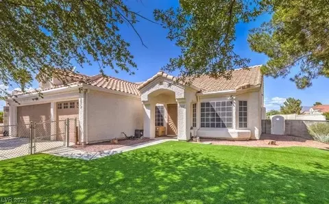 2212 W San Miguel Ave, North Las Vegas, NV 89032