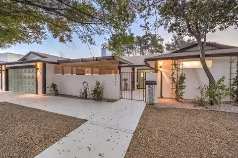 1721 Chapman Dr, Las Vegas, NV 89104