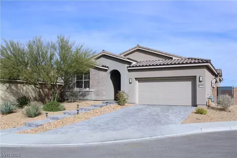2750 Native Leaf Ct, Las Vegas, NV 89138