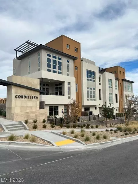 655 Sentinel Spire St, Las Vegas, NV 89138