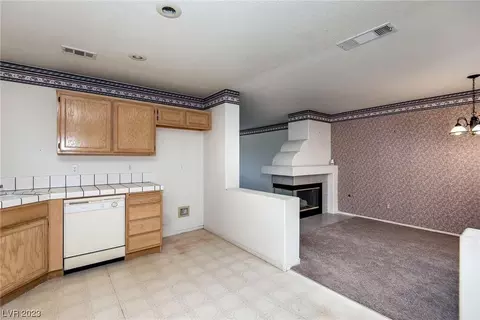 2152 Camel Mesa Dr, Laughlin, NV 89029 photo 10