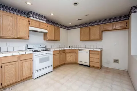 2152 Camel Mesa Dr, Laughlin, NV 89029 photo 8