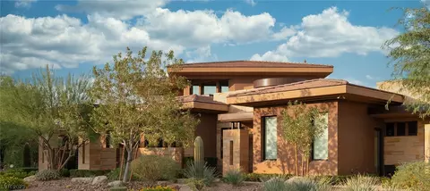 50 Morning Glow Ln, Las Vegas, NV 89135