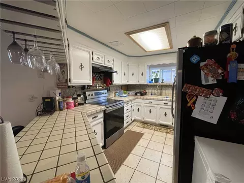 2345 Campton St, Ely, NV 89301 photo 4