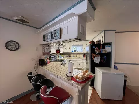 2345 Campton St, Ely, NV 89301 photo 2