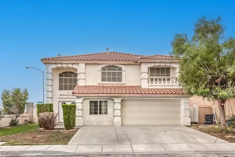 8313 Polar Shrimp Ct, Las Vegas, NV 89113