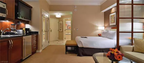 135 E Harmon Ave #2819, Las Vegas, NV 89109