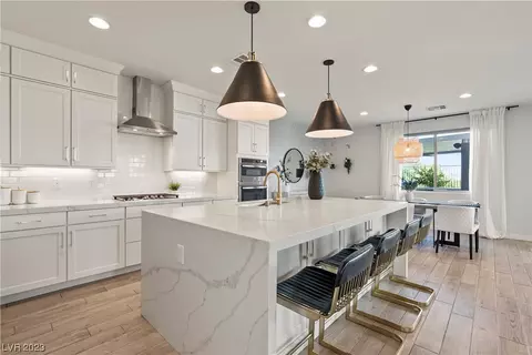 12424 Point Sierra St, Las Vegas, NV 89138