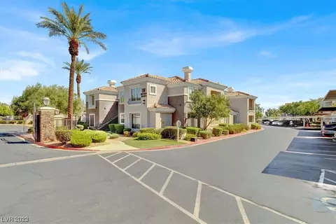 2325 Windmill Pkwy #1824, Henderson, NV 89074