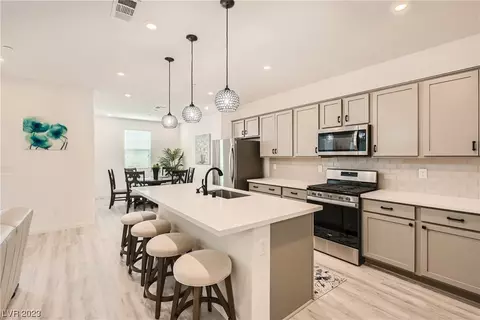 10929 Chipotle Ave, Las Vegas, NV 89166