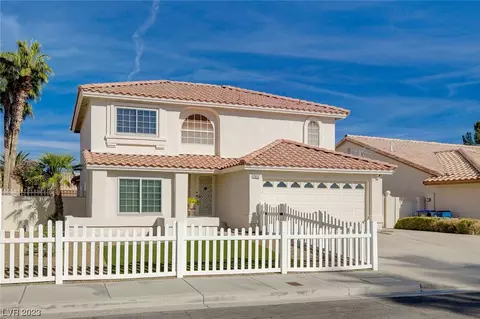 2832 Via Romantico St, Henderson, NV 89074
