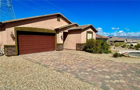 2386 Brookings Harbor Ct, Laughlin, NV 89029