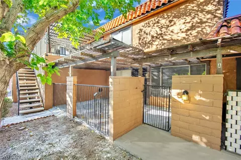 231 Misty Isle Ln #C, Las Vegas, NV 89107