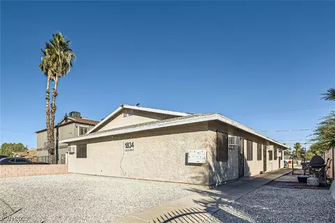 1834 Harding St, North Las Vegas, NV 89030