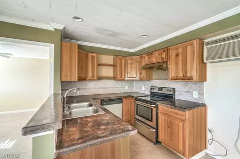 360 Ormond St, Searchlight, NV 89046 photo 13