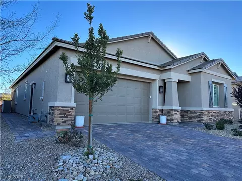 129 Rhodium Ave, Las Vegas, NV 89183
