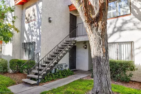 1701 E Katie Ave #8, Las Vegas, NV 89119