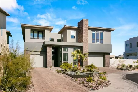 10716 Steel Ridge Ct, Las Vegas, NV 89135