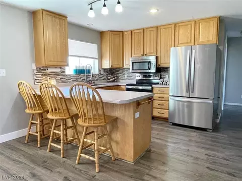 2380 Opal Dr, Ely, NV 89301