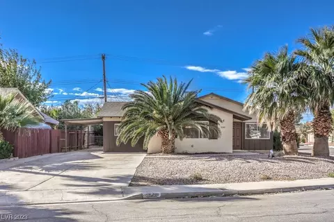 3045 Greenbriar Dr, Las Vegas, NV 89121