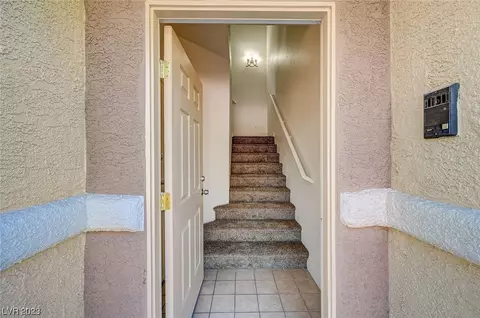 1065 Thrill Ct #101, Henderson, NV 89002 photo 4