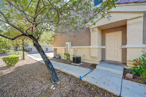 1065 Thrill Ct #101, Henderson, NV 89002 photo 3