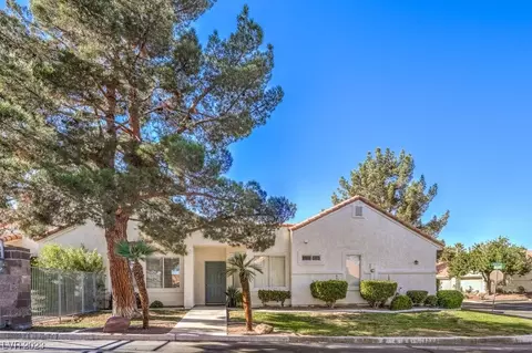2251 Van Gogh Dr #38, Henderson, NV 89074