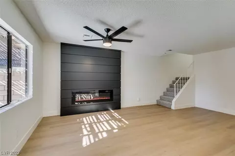 727 Apple Tree Ct, Henderson, NV 89014
