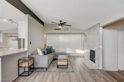 5604 Heron Ave, Las Vegas, NV 89107