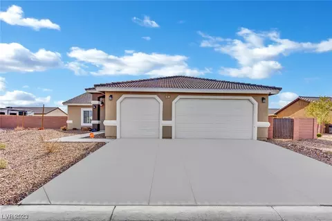 411 Driftwood Dr, Pahrump, NV 89048
