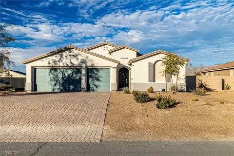 4640 E Sandalwood Dr, Pahrump, NV 89061