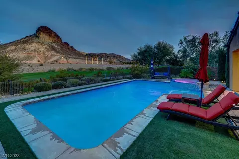 8 Vita Fresco Ct, Henderson, NV 89011