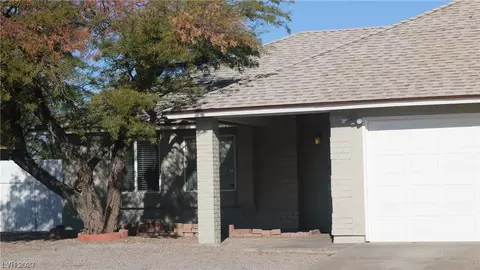 533 Close Ave, Henderson, NV 89011