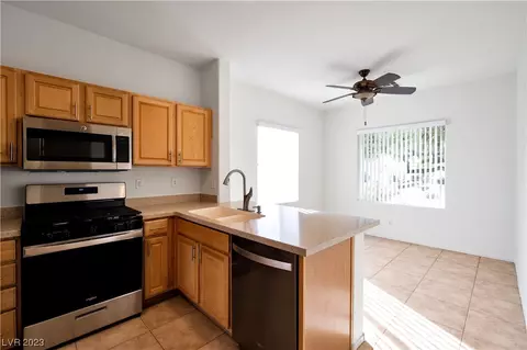 3190 Rushing Waters Pl, Las Vegas, NV 89135