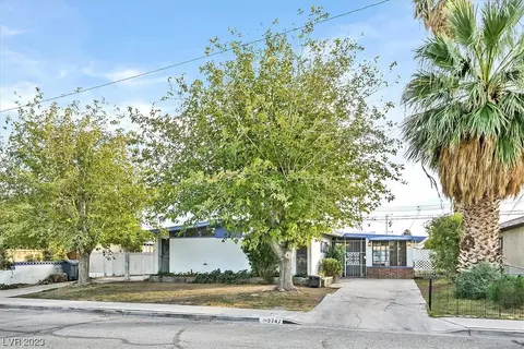 2747 Reynolds Ave, North Las Vegas, NV 89030