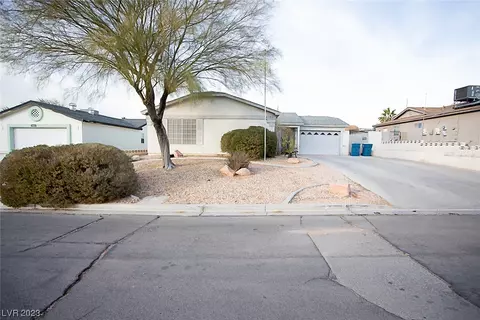 6750 Hetherbrae Ln, Las Vegas, NV 89156