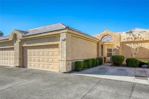 421 Fallwood Ln, Las Vegas, NV 89107