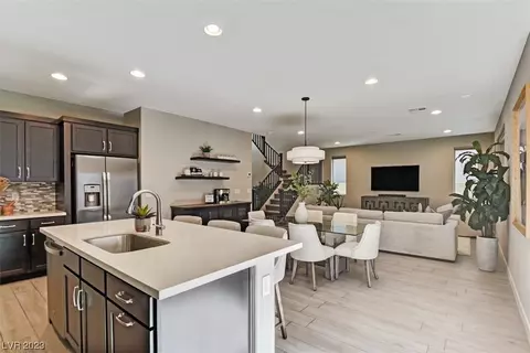 12477 Point Sierra St, Las Vegas, NV 89138