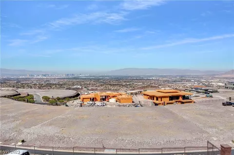 6 Cloudloft Ct, Henderson, NV 89012