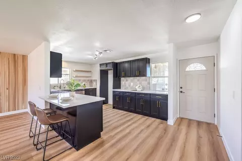 1204 Montclair St, Las Vegas, NV 89146